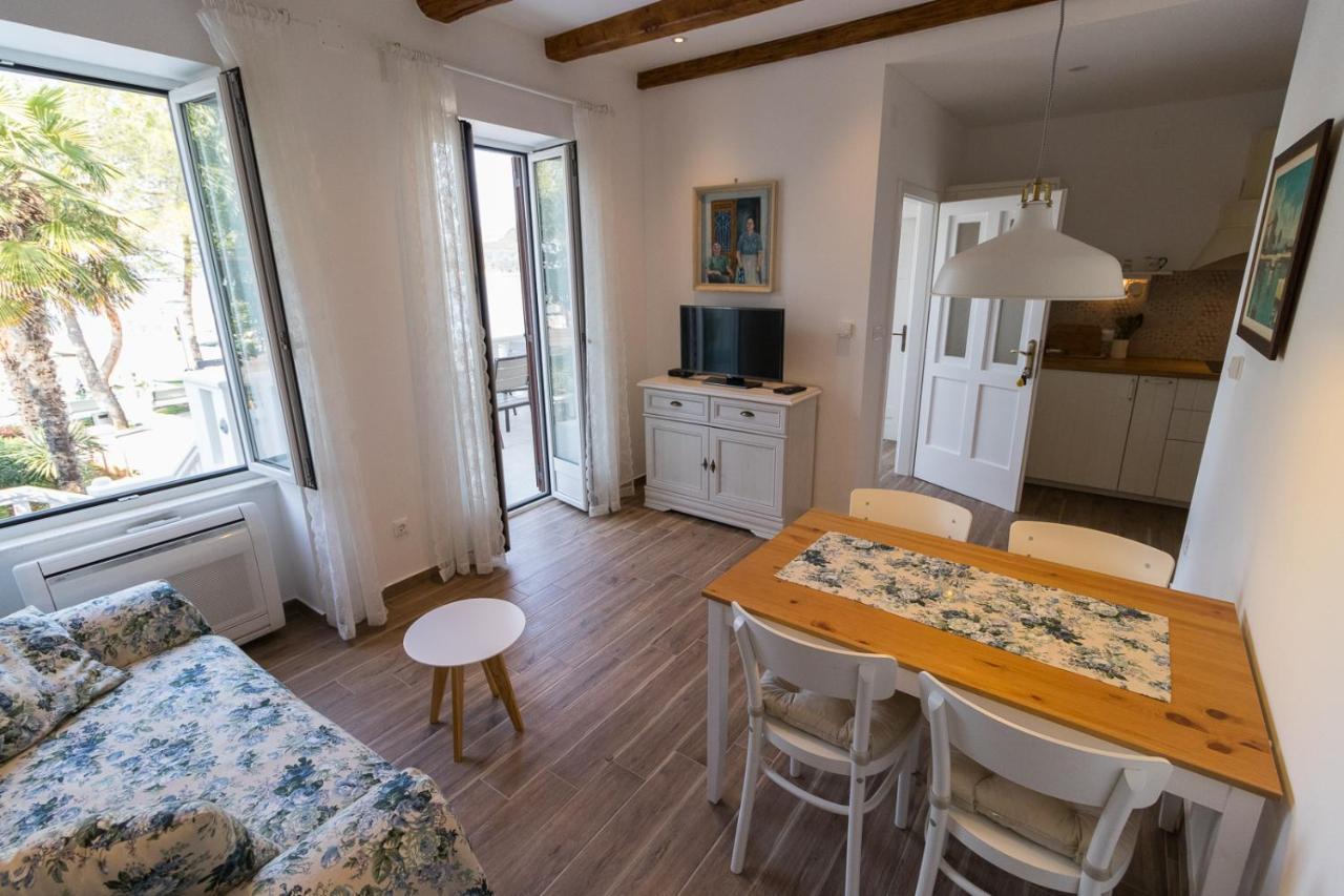 Apartman Hrabric 2 Njivice Esterno foto