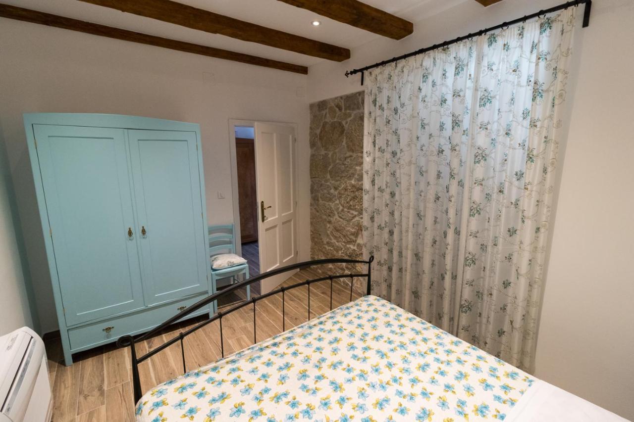 Apartman Hrabric 2 Njivice Esterno foto